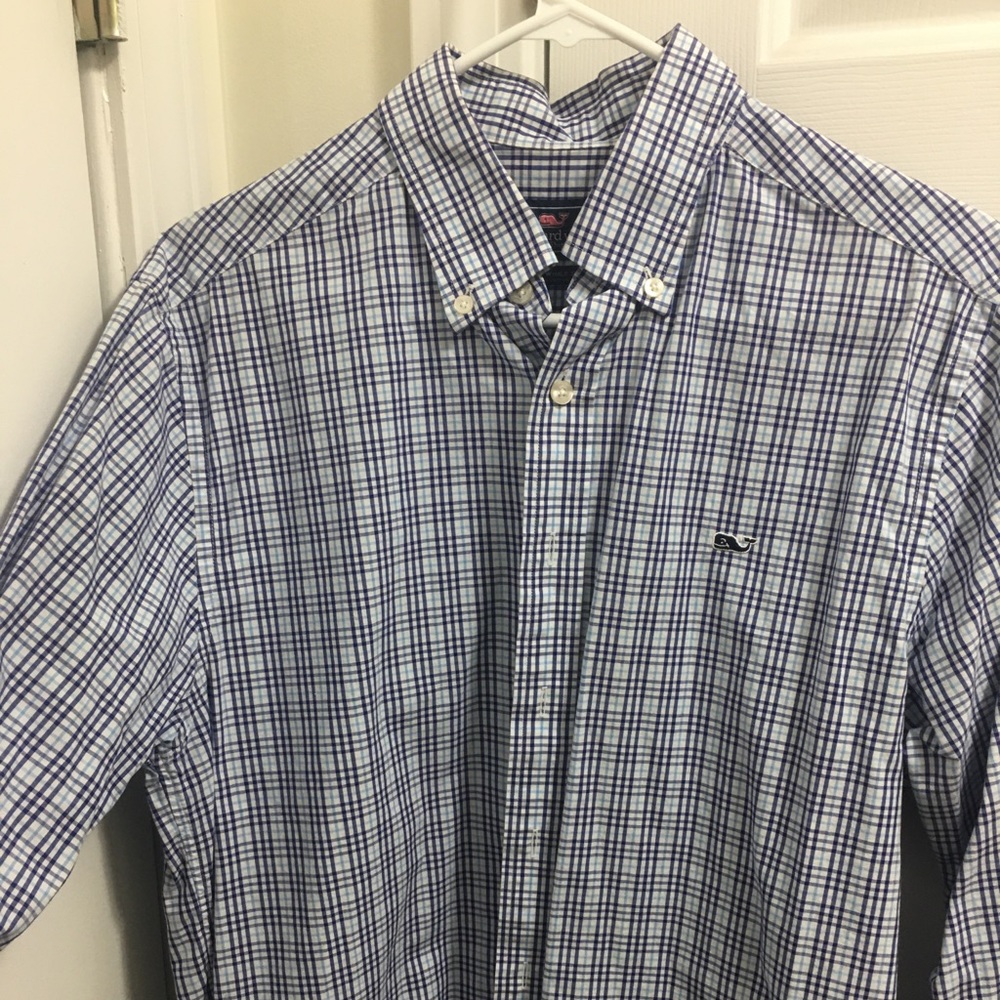 Vineyard Vines Button Down - image 1